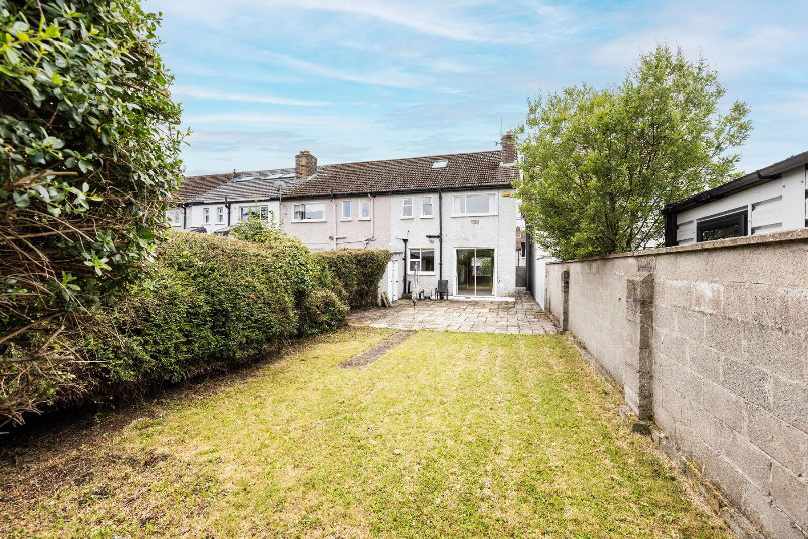 15 Glasmeen Road ( Plus Attic Conversion) 17 of 18