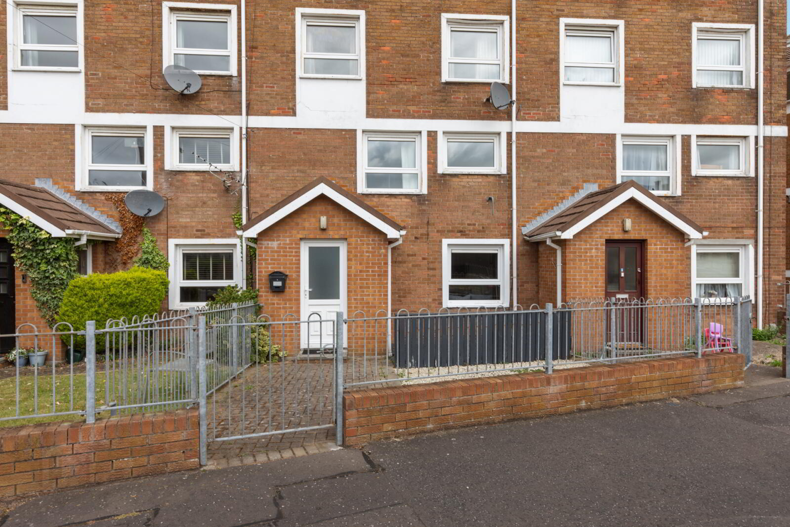 29A Strand Avenue 2 of 22