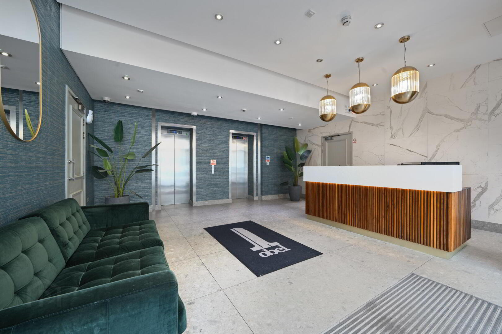 18-04 Obel, 62 Donegall Quay 2 of 20