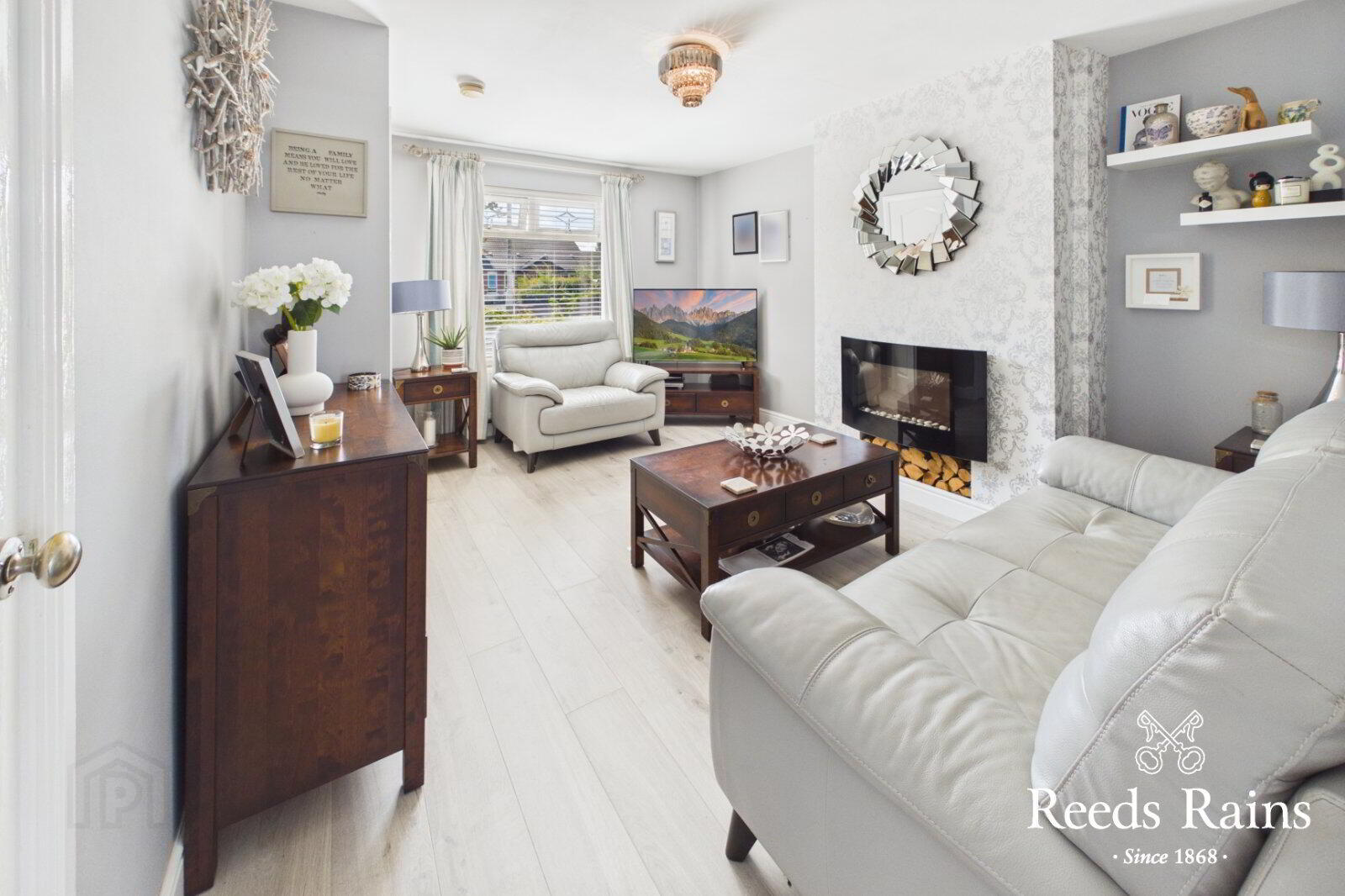 34 Darragh Road 3 of 19