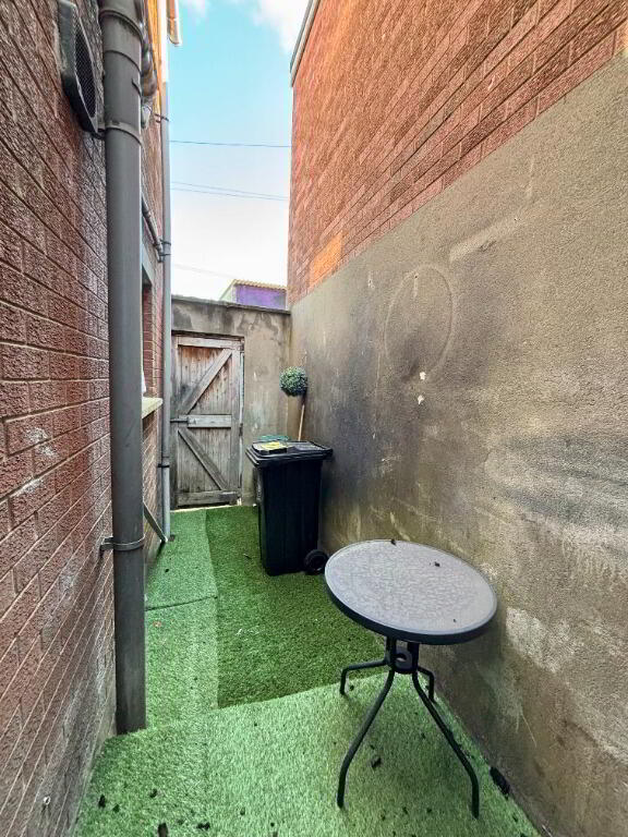 120 Beersbridge Road 10 of 10
