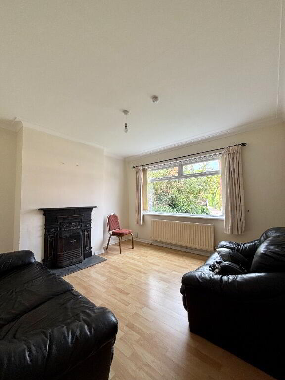 19 Lenaghan Crescent 2 of 10