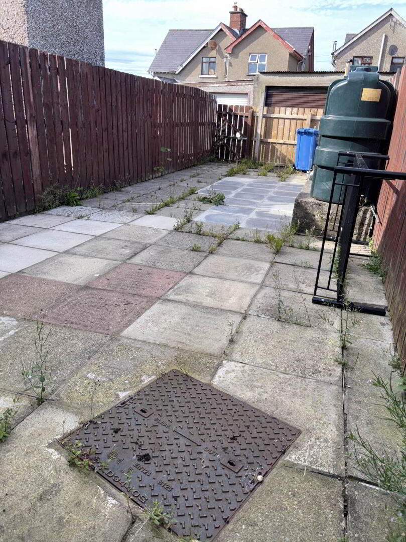 41 Leyland Road 12 of 12