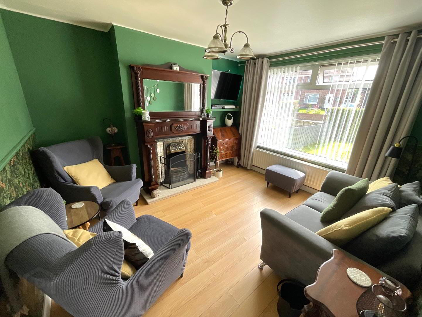 21 Westway Gardens 3 of 13