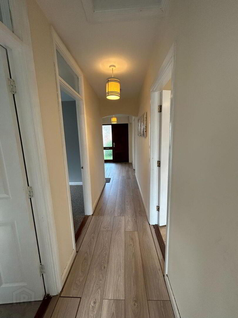6 Whitewood 3 of 25