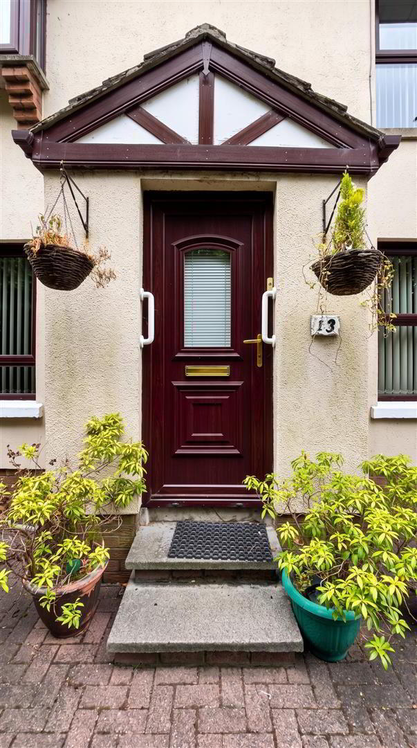 13 Waveney Heights 3 of 15