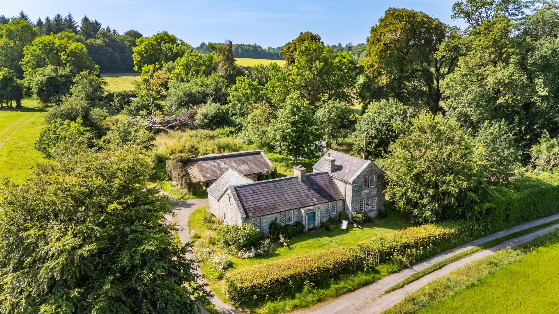 Whole: Lands & Cottage 3 of 16