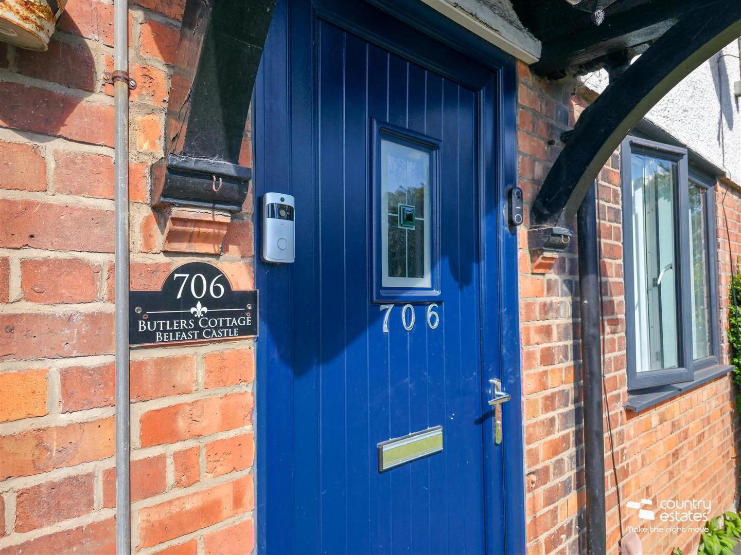 706 Antrim Road 3 of 19