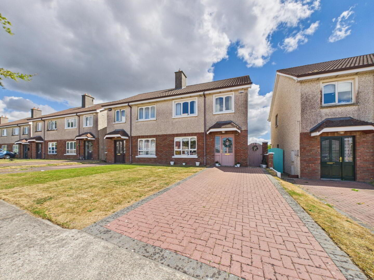 93 Meadowbank 1 of 31