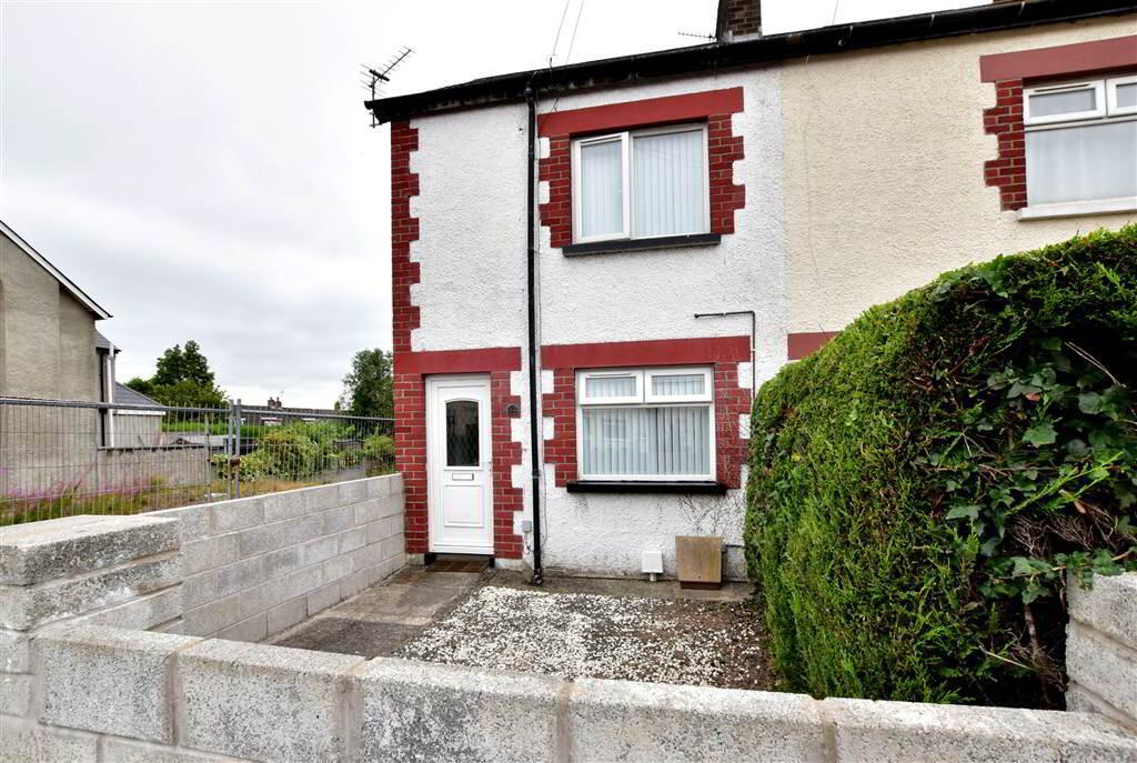 54 Scrabo Road 2 of 21