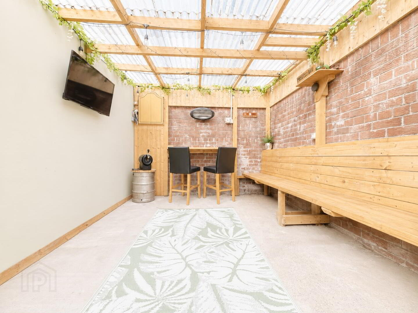 9 Blackthorn Park 14 of 15