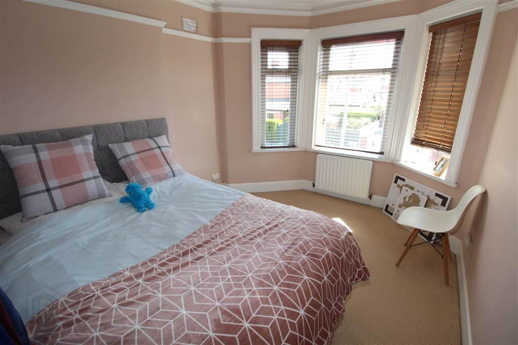 1 Pirrie Park Gardens 8 of 9