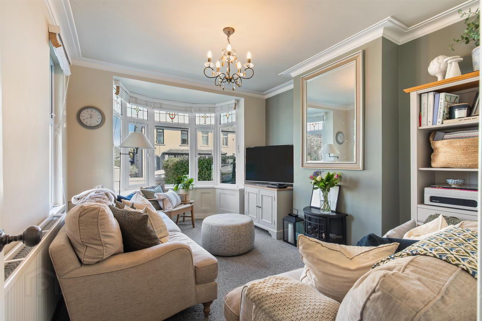 15 Gloucester Avenue 3 of 25