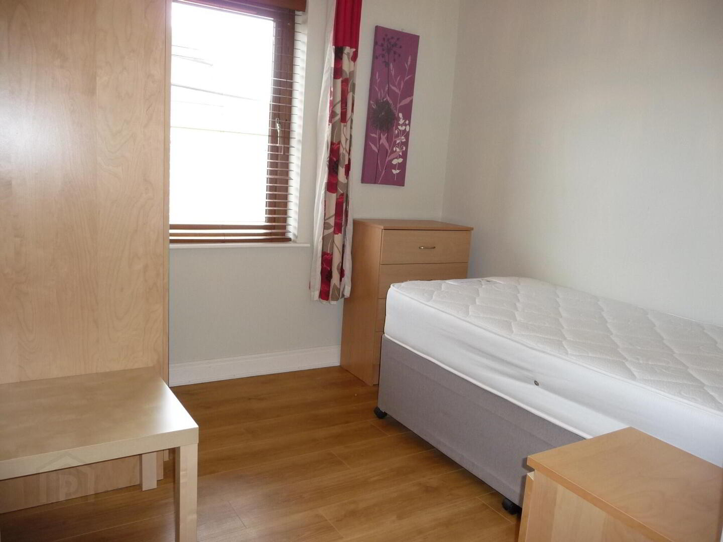 Apt 27, 2c Summerhill Avenue 11 of 12