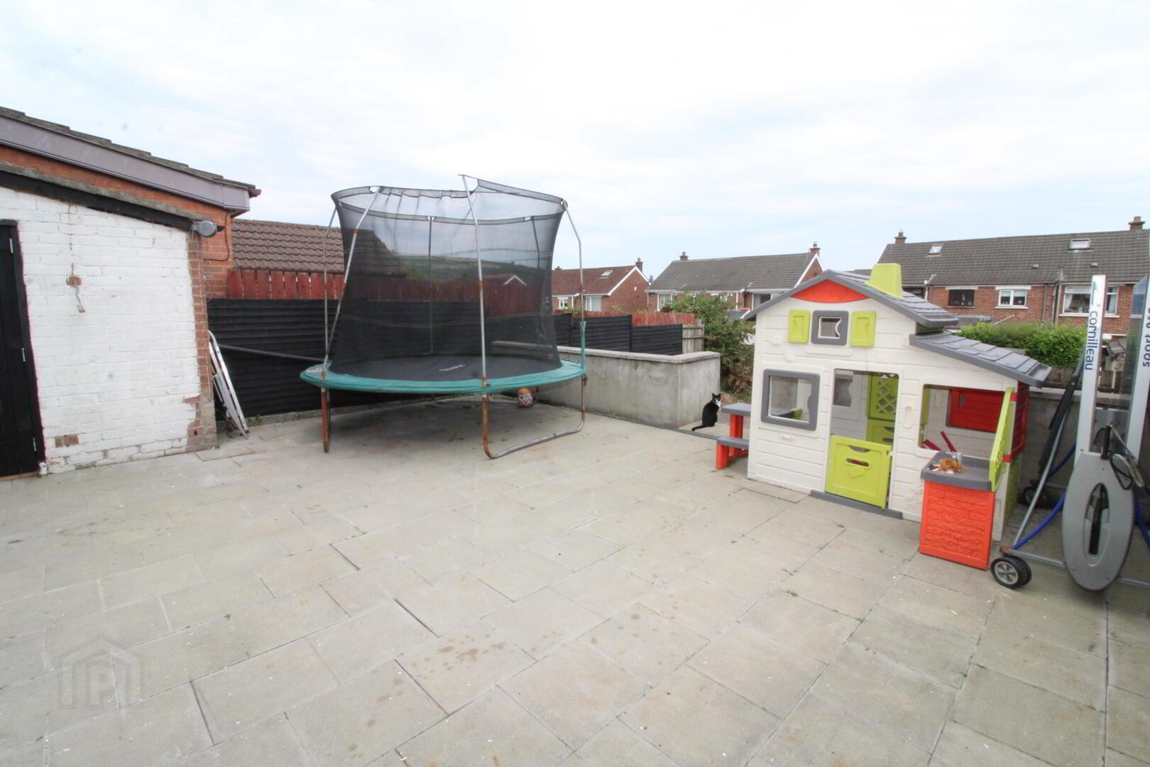 21 Elmfield Crescent 15 of 15