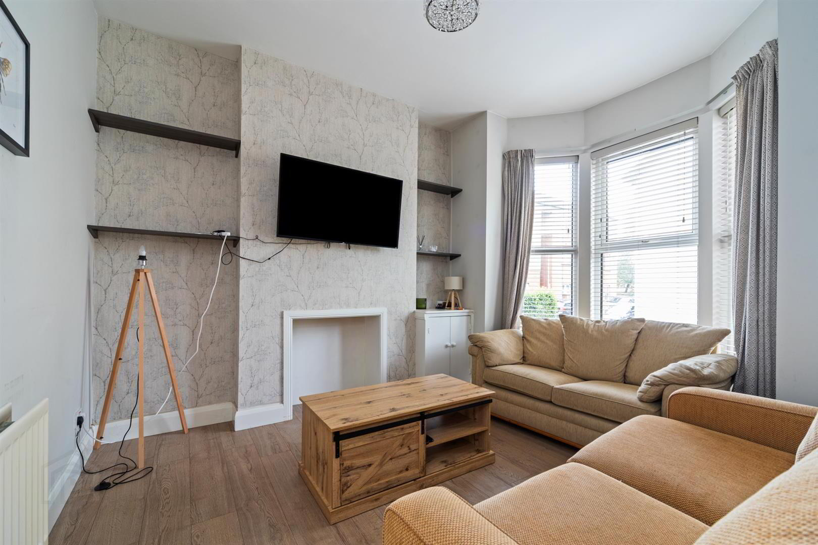 141 Parkgate Avenue 3 of 20