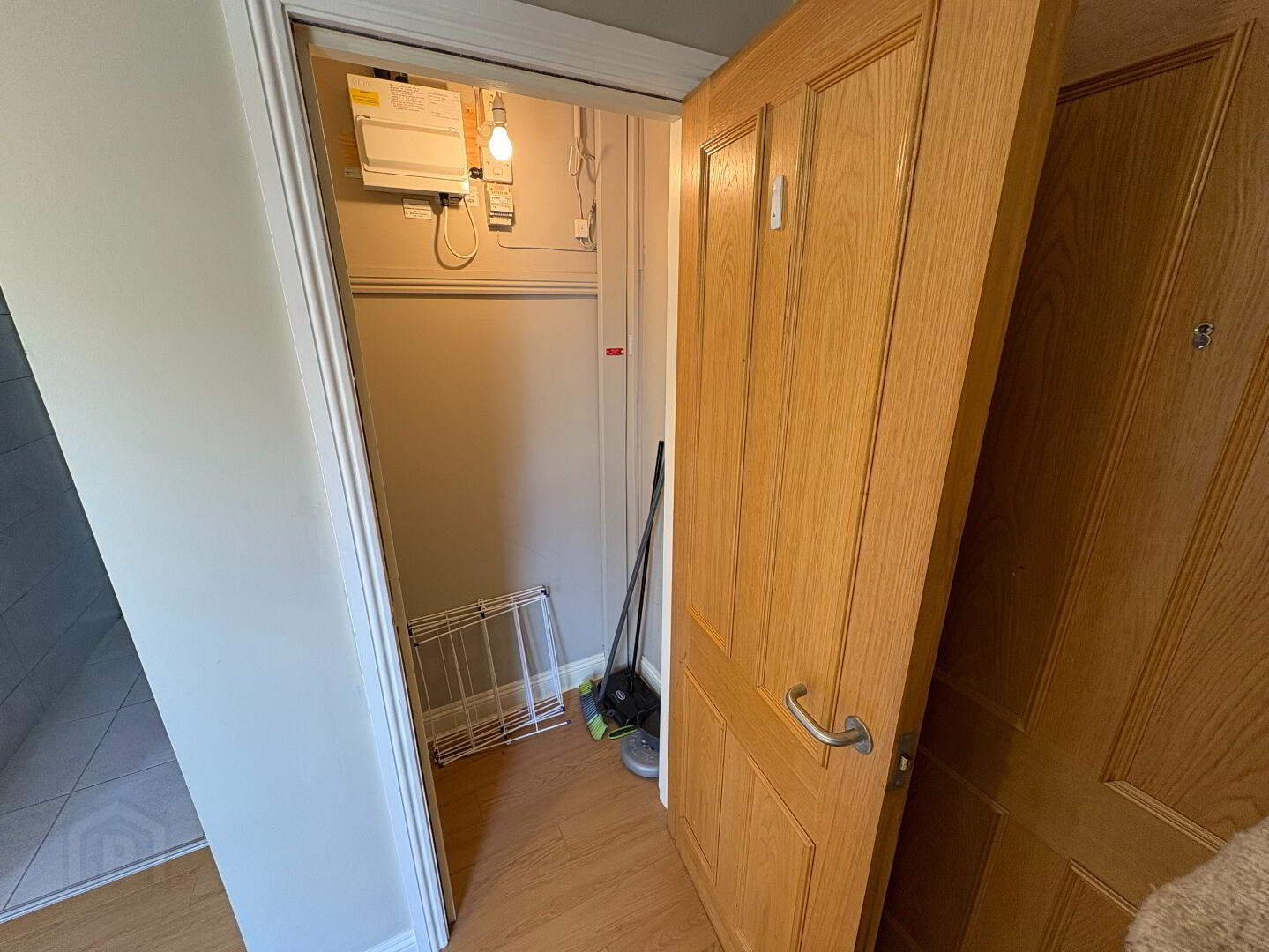 9 Derryvolgie Mews, 4 Derryvolgie Avenue 3 of 9