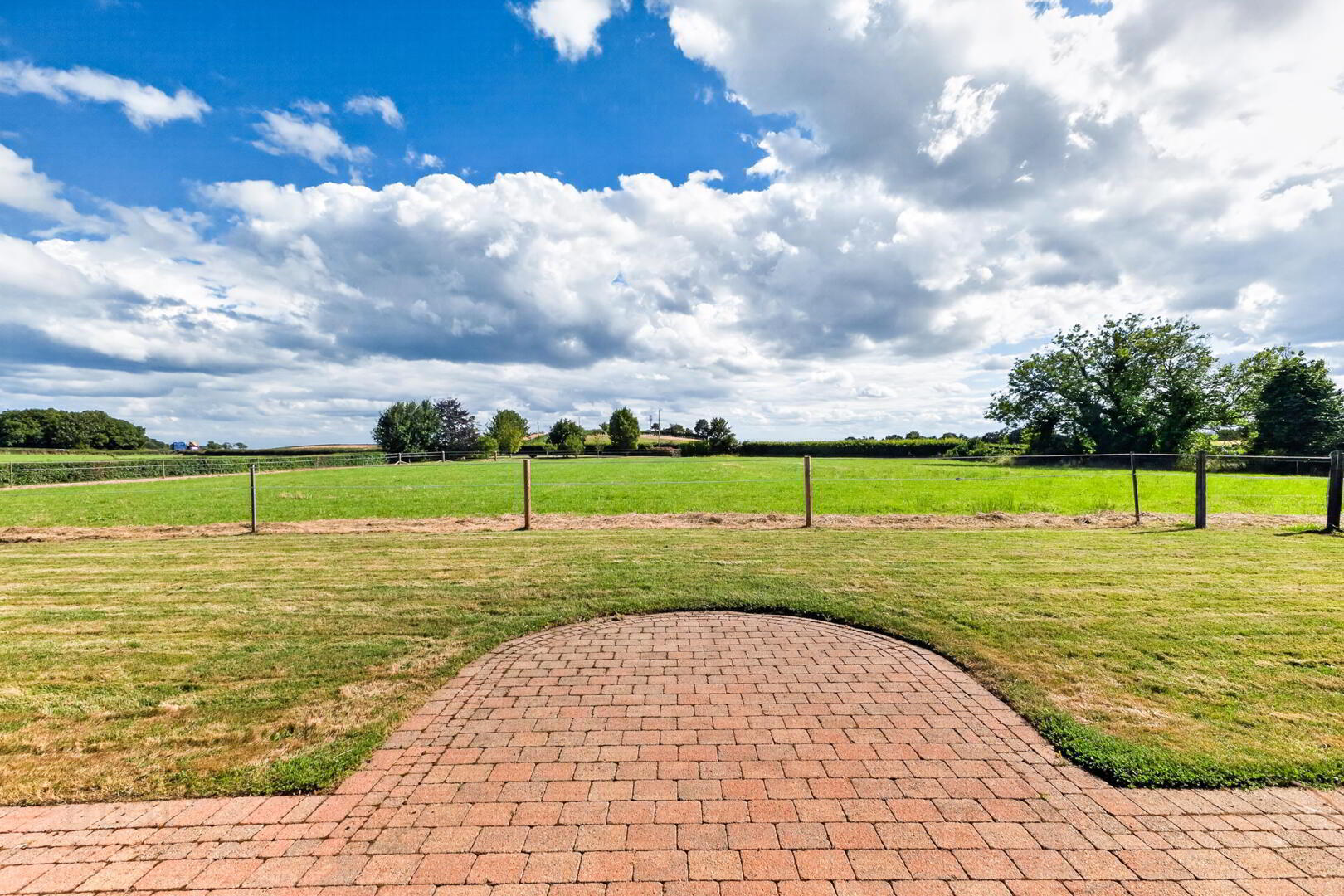 Long Meadow, 271 Donaghadee Road 3 of 26