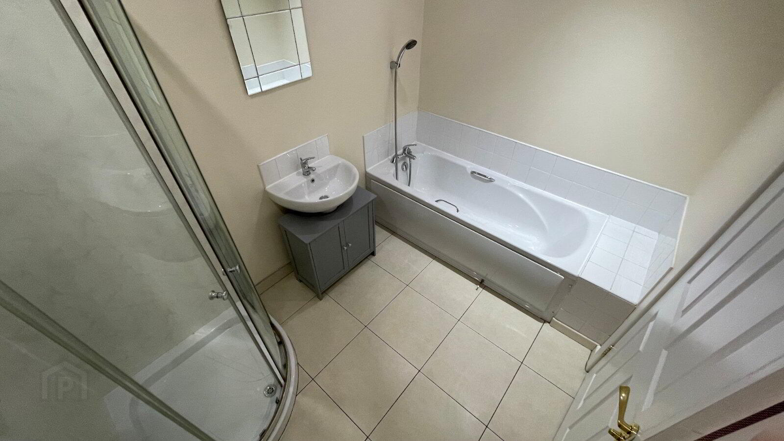 7 Exchange Court 6 of 6