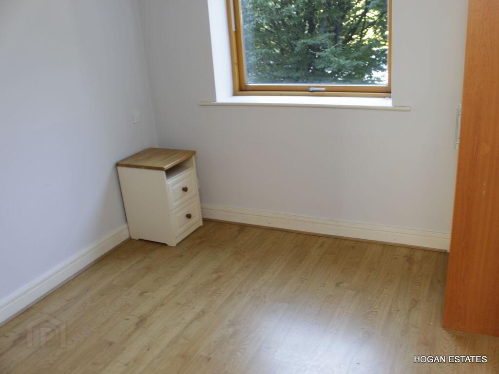 Apartment 64 Redwood 12 of 13