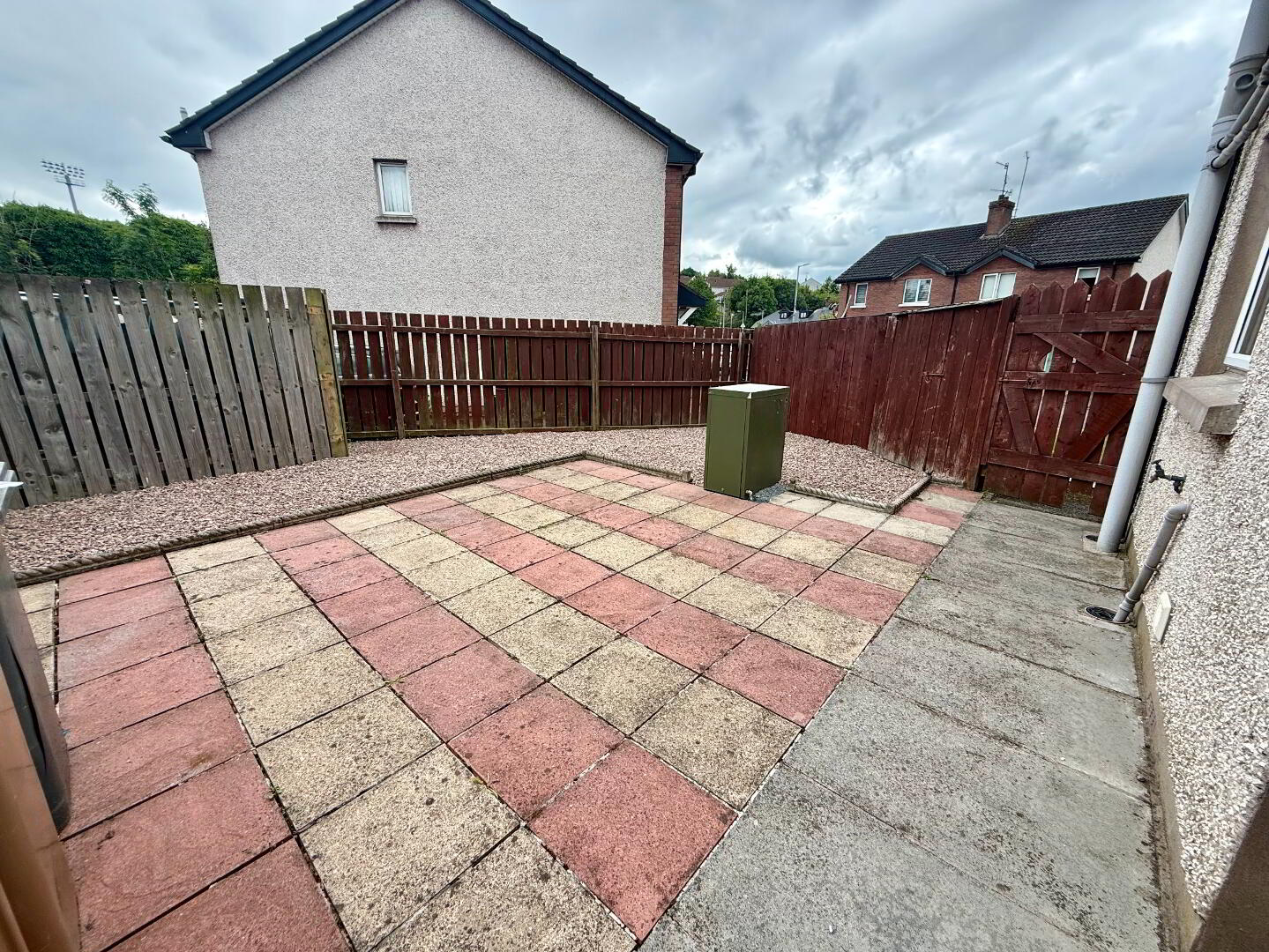 2 Nursery Mews 12 of 12