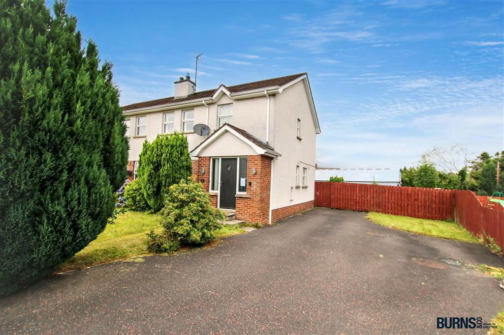 24 Hazelgrove 1 of 18