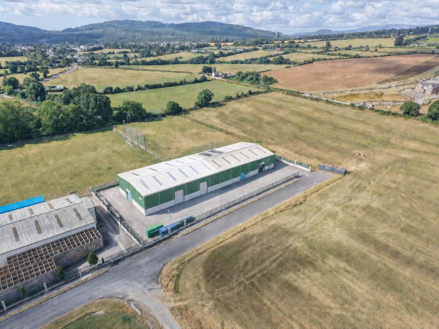 Unit 8, Highfield Business Park 4 of 4