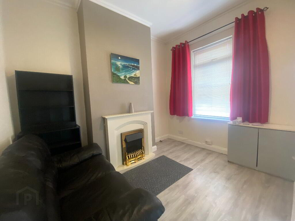 257 Oldpark Road 2 of 6