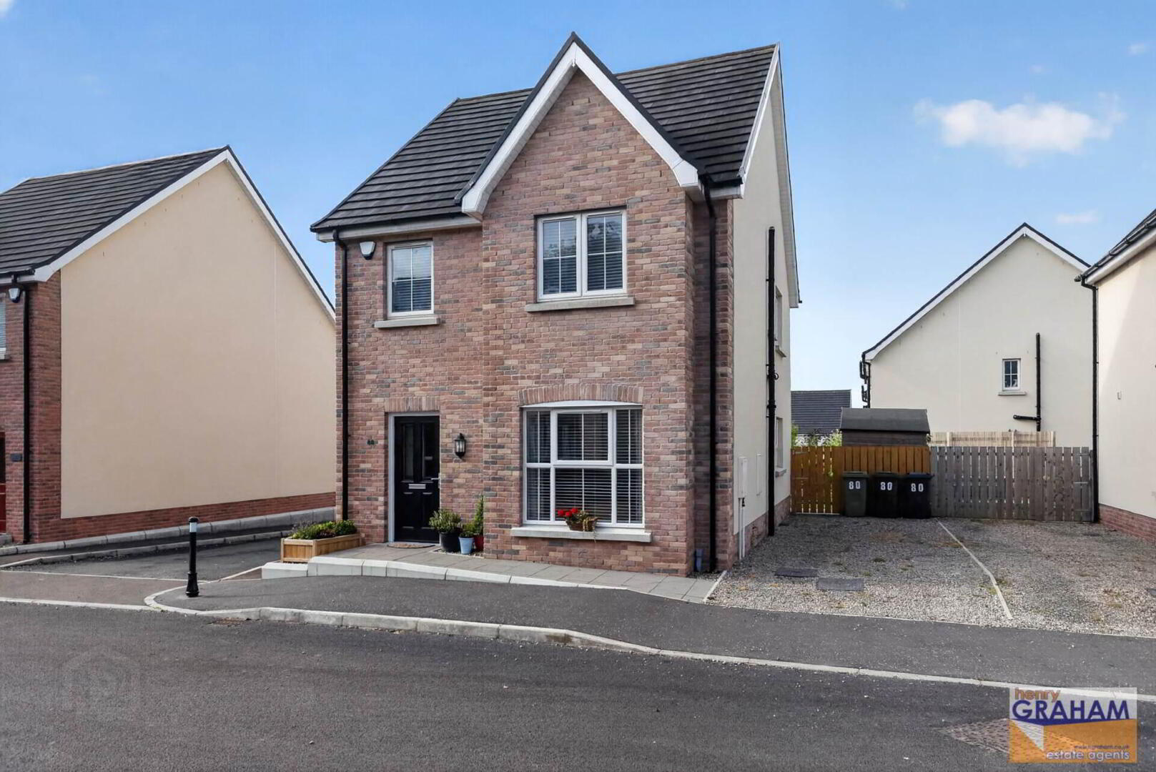 80 Ayrshire Gardens 1 of 28