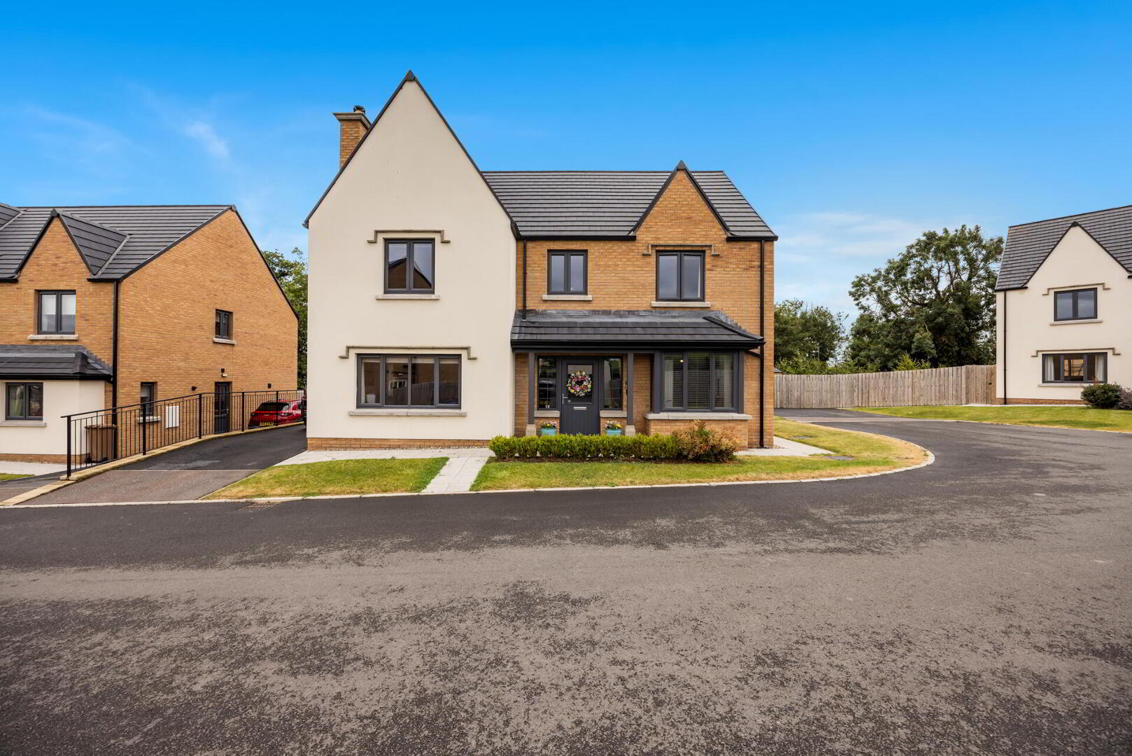 29 Ashgrove Walk 36 of 37