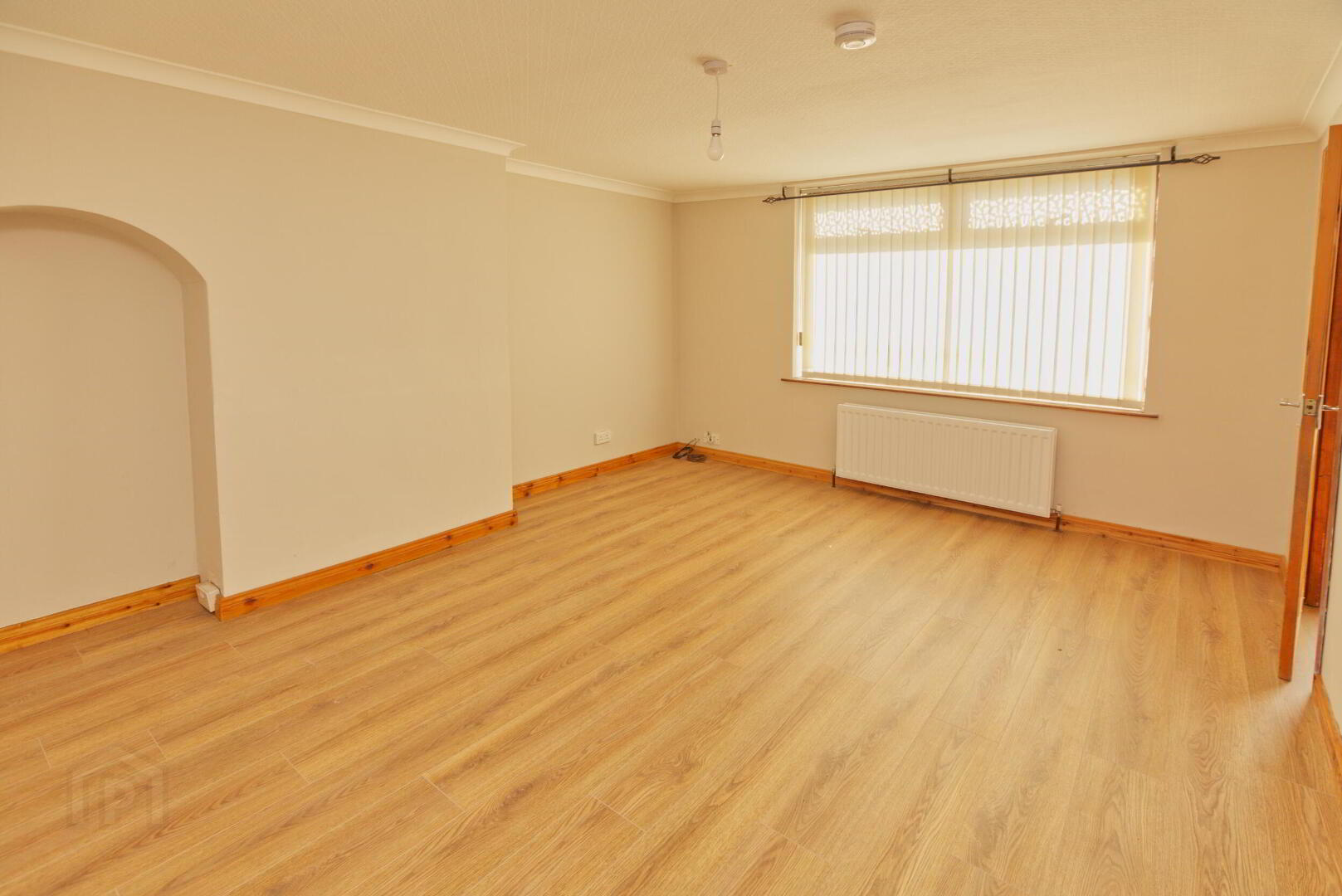 202 Clandeboye Road 2 of 15