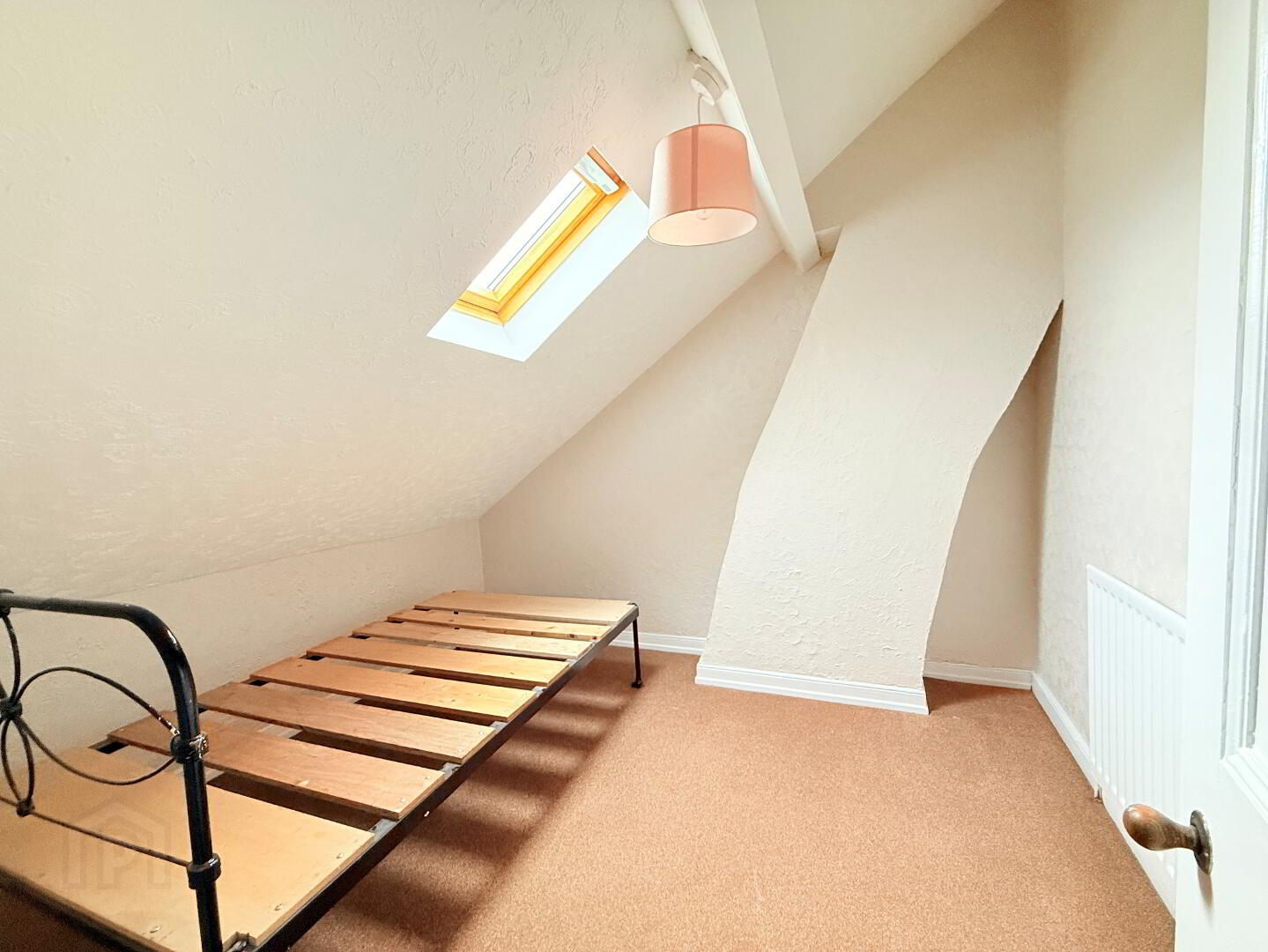 9 Waveney Road 11 of 12