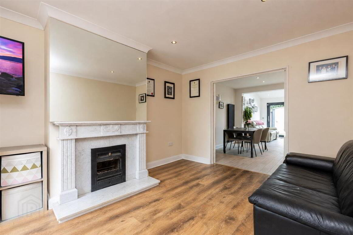 320 Charlemont 2 of 17