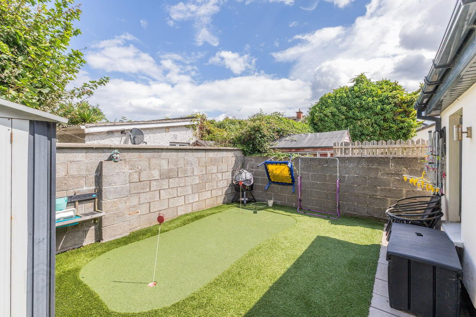 320 Charlemont 16 of 17