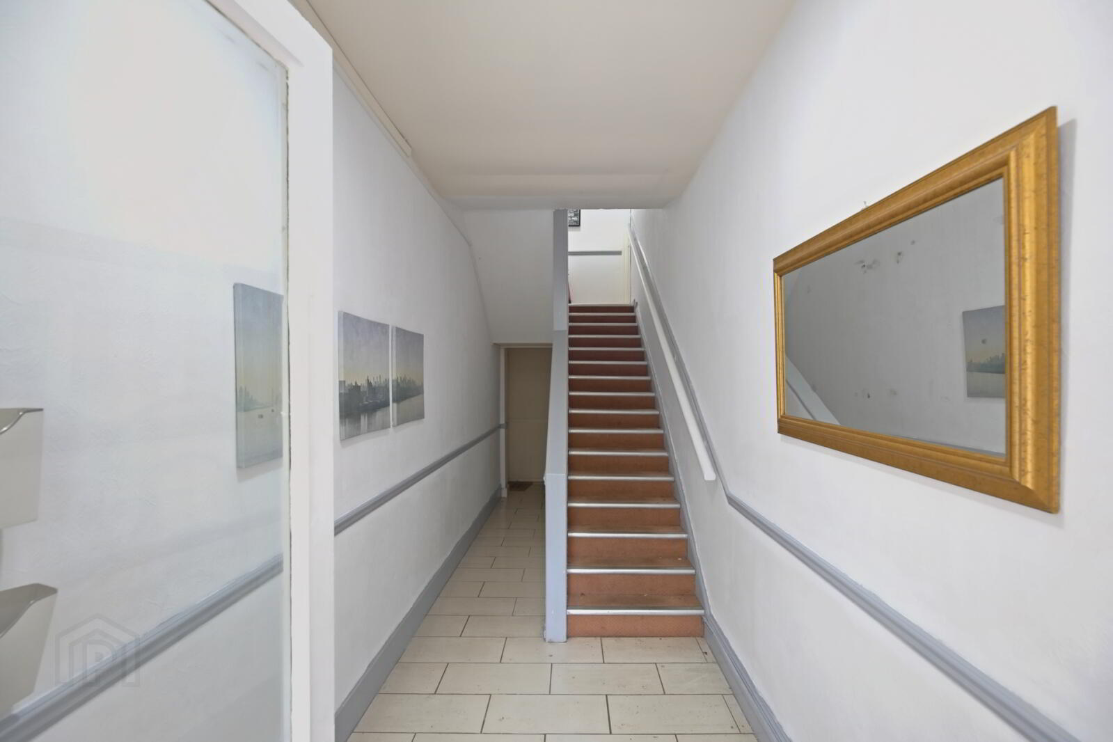 Apartment 5 Ardilea House 3 Chichester Park South 2 of 24