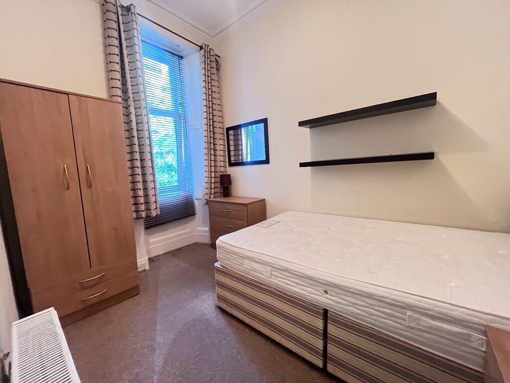 17 Murieston Crescent 9 of 10