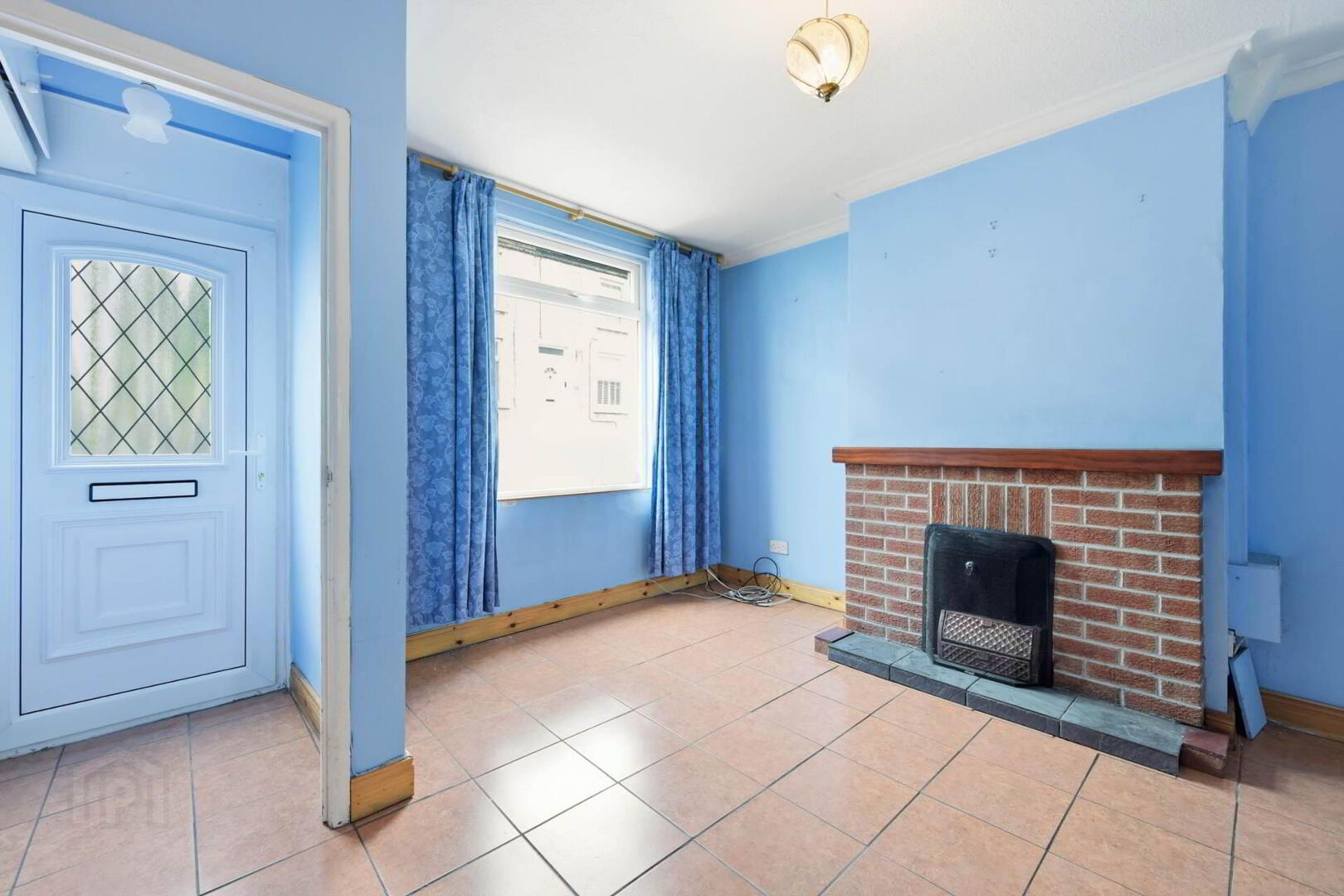 14 Meadowbank Avenue 2 of 16