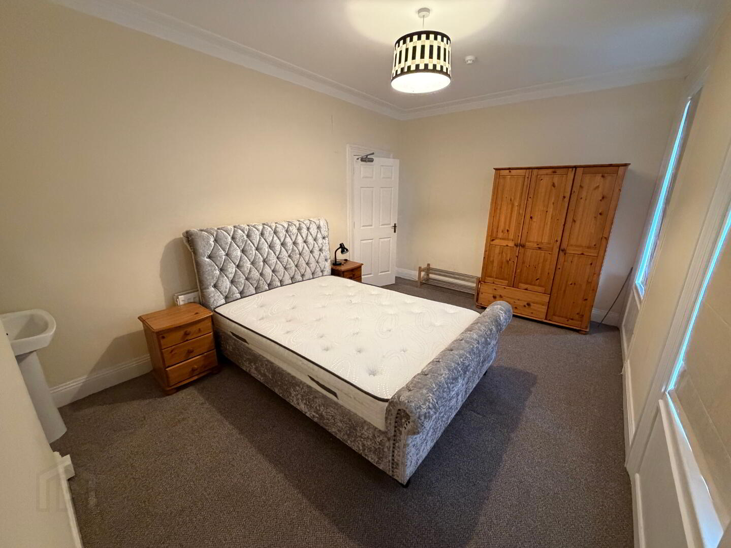 48 Candahar St 17 of 18