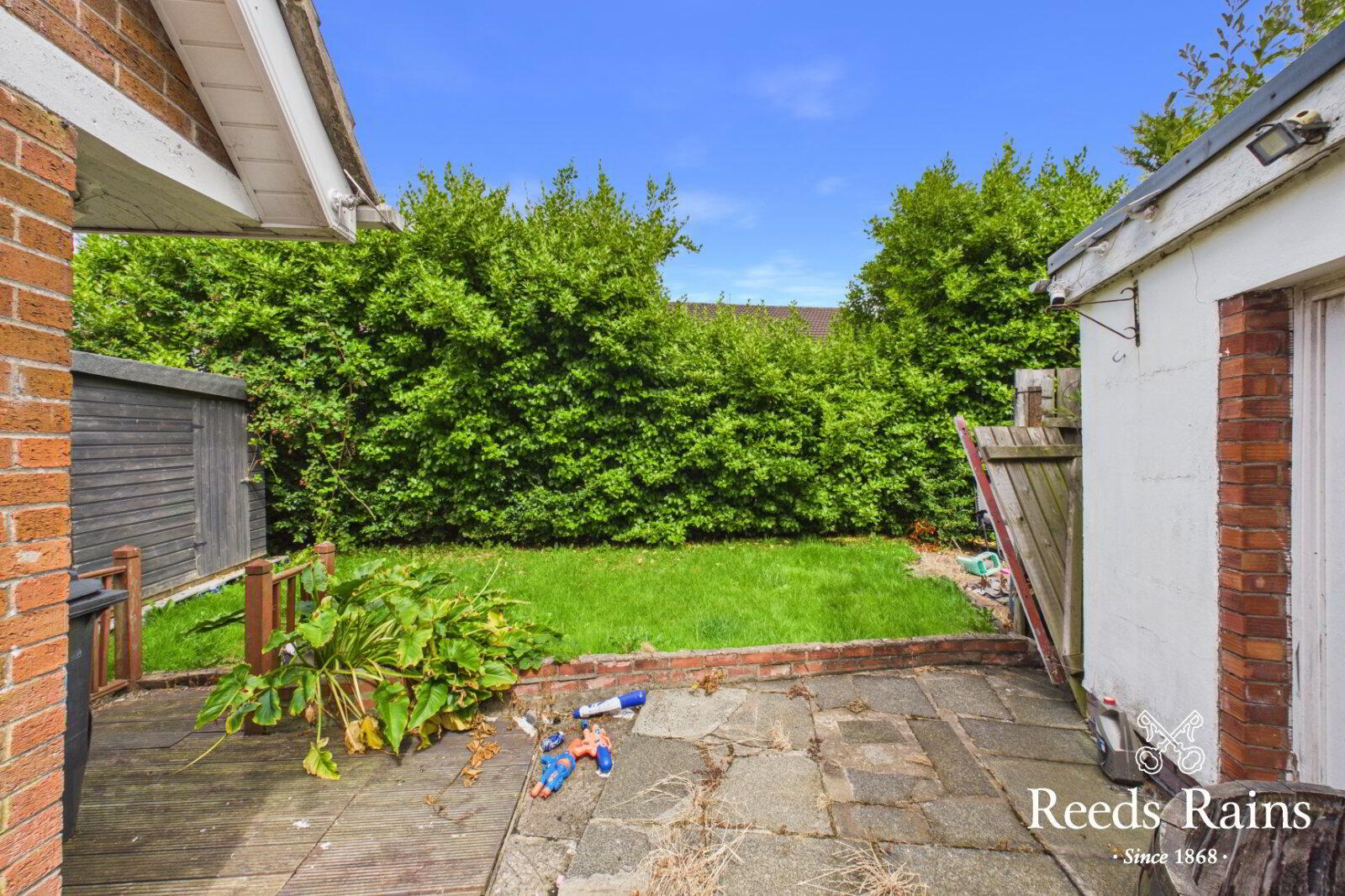 10 De Lacy Avenue 10 of 10