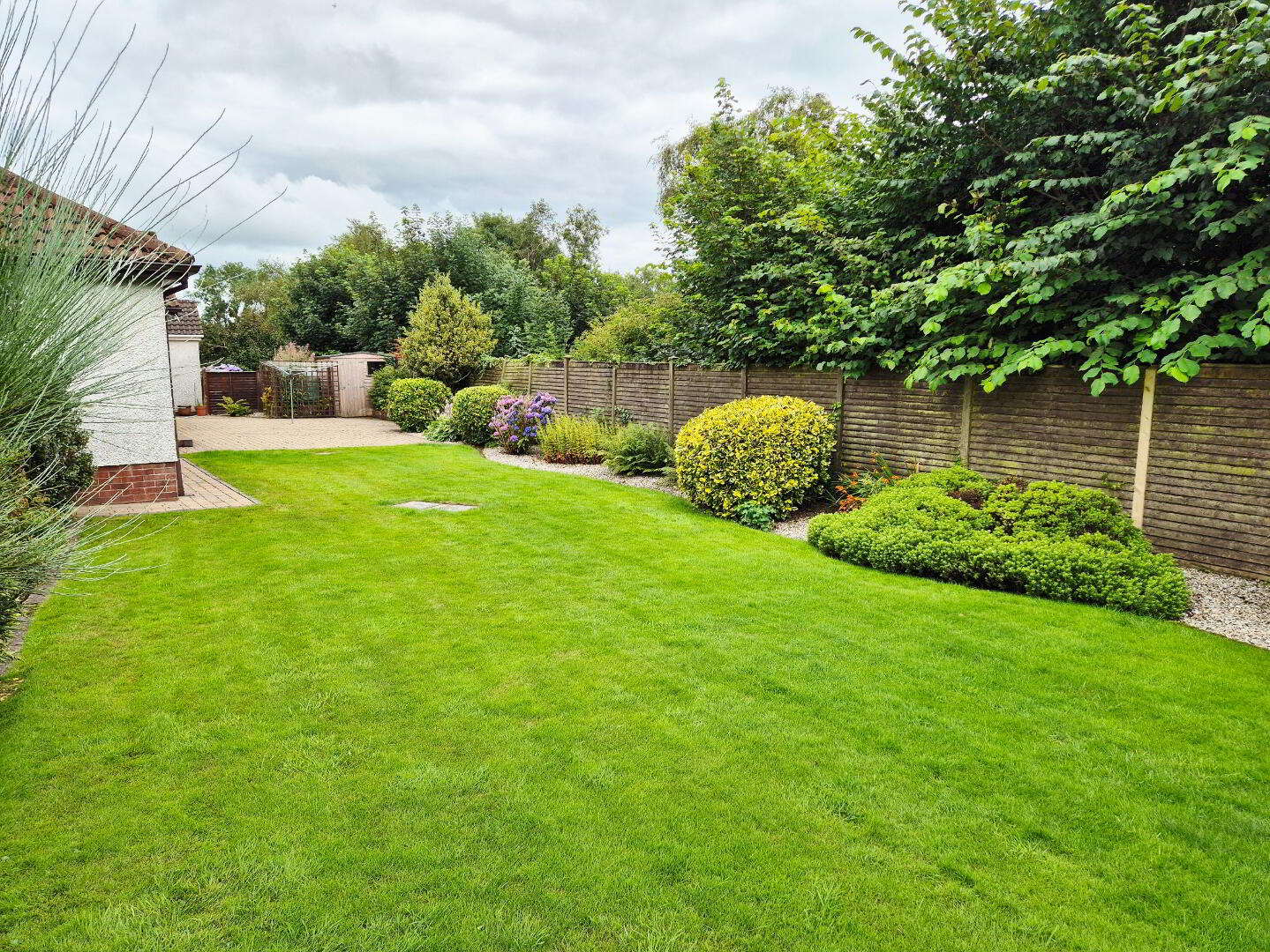 76 Castlewood Avenue 25 of 26