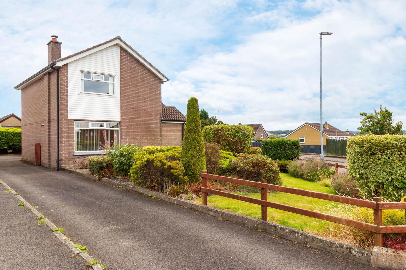 53 Clare Heights 3 of 45