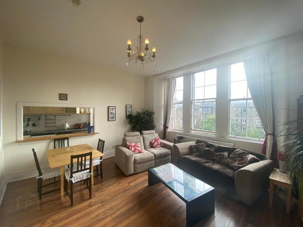 27 Castle Terrace 2 of 11