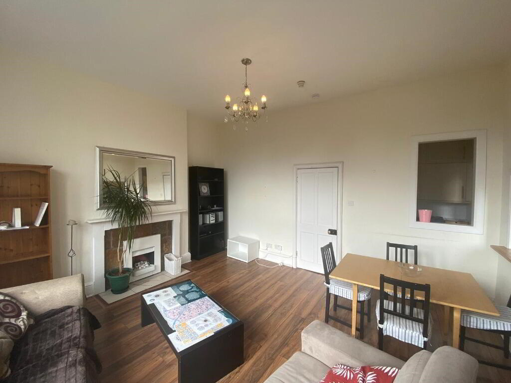 27 Castle Terrace 3 of 11