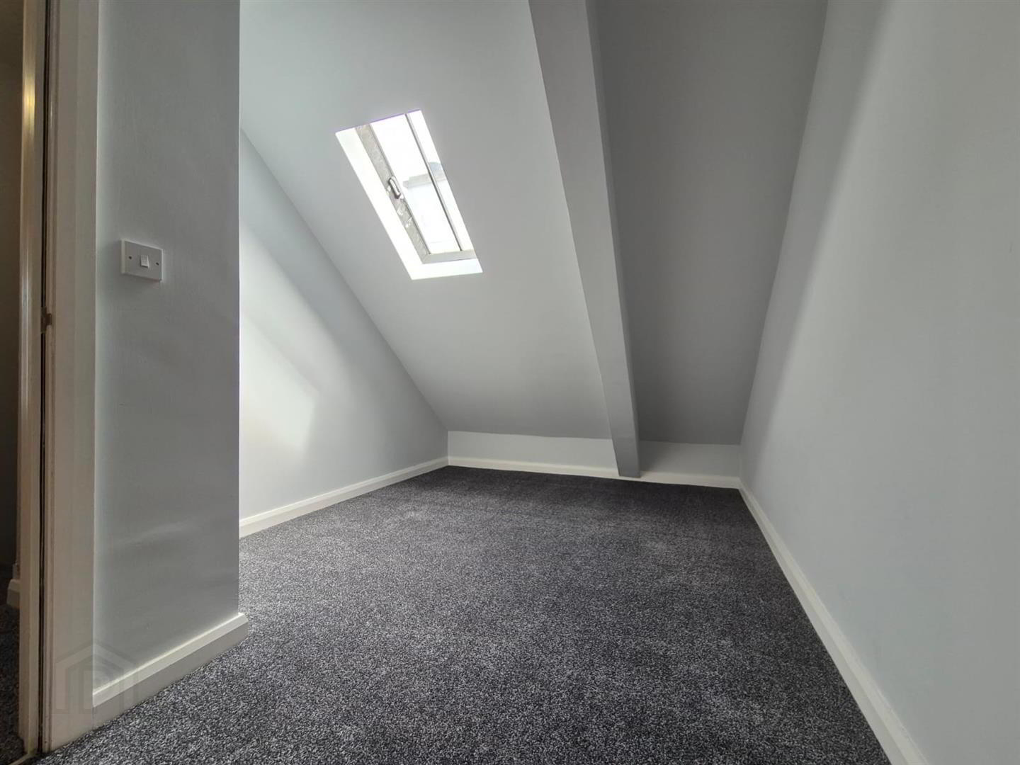 14 Gillespie Court 7 of 8