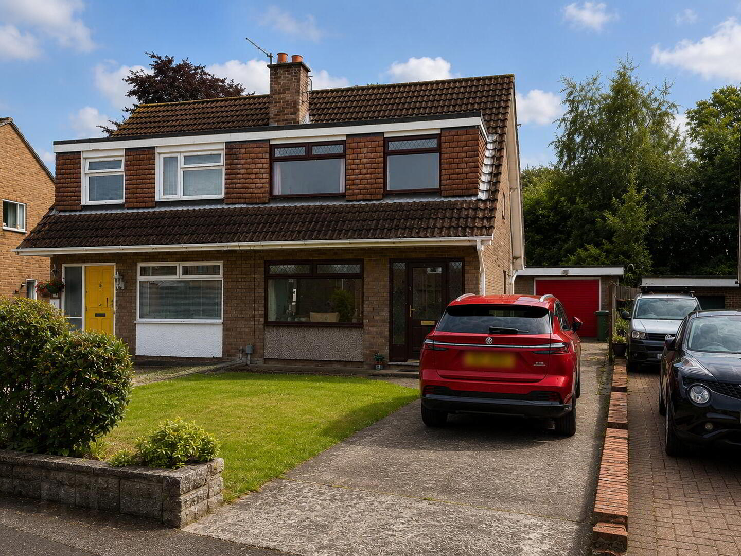 38 Woodview Crescent 1 of 15