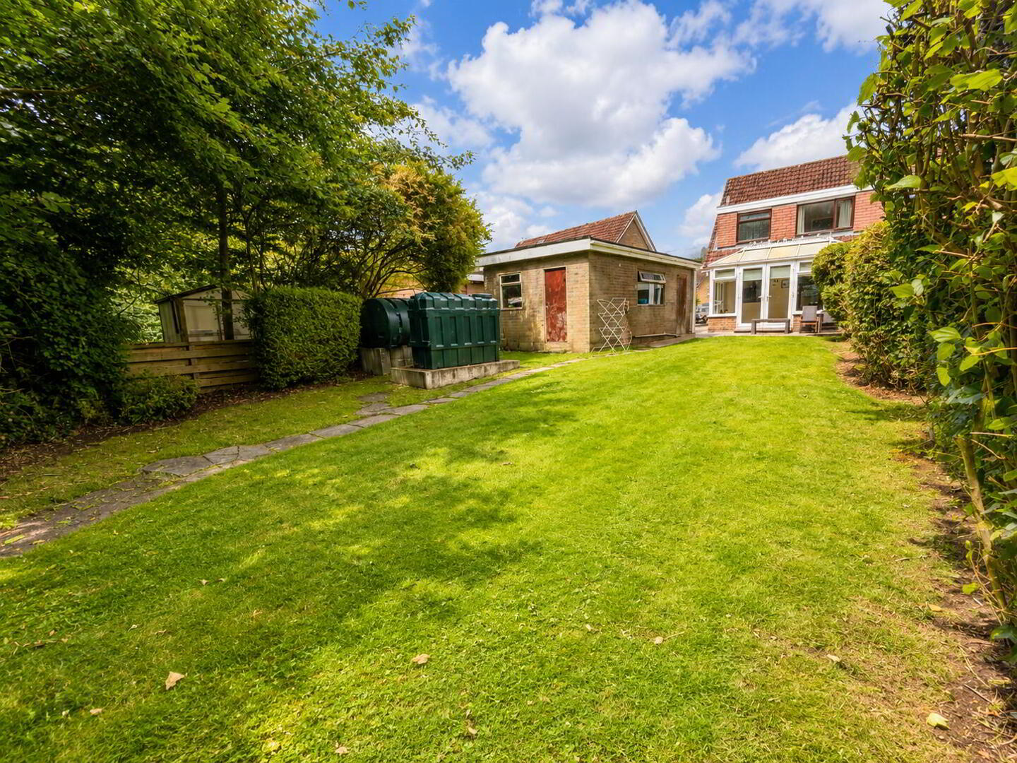 38 Woodview Crescent 14 of 15
