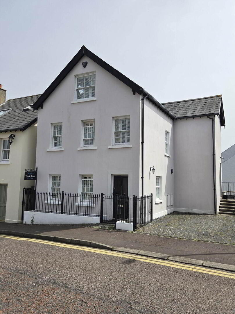 1e Strandview Road 1 of 24