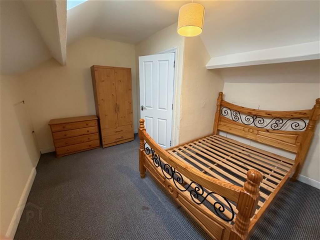 18 Ridgeway Street 13 of 14