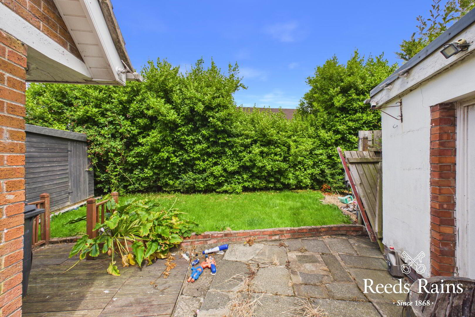 10 De Lacy Avenue 10 of 11