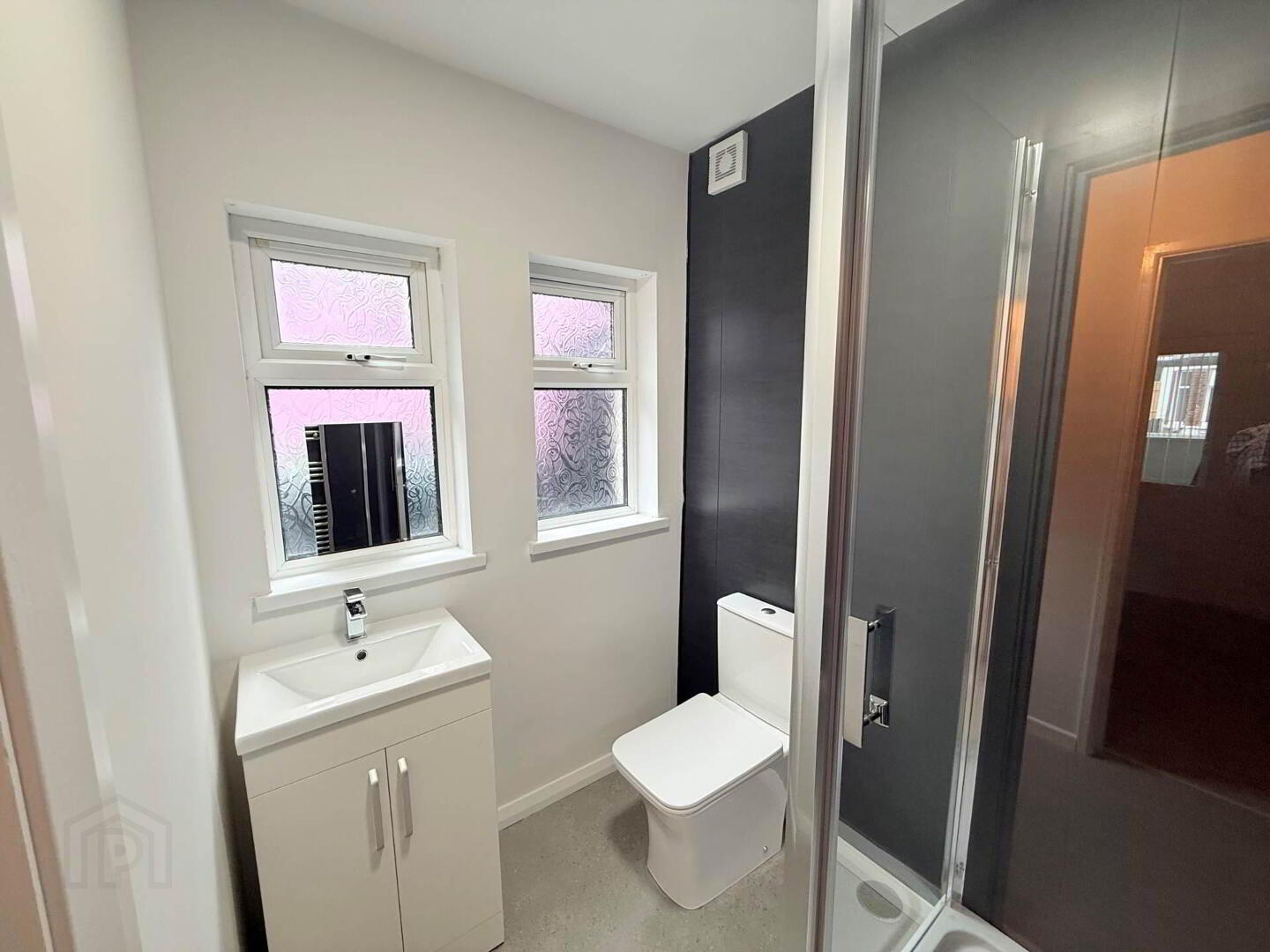 36 Titania Street 9 of 10
